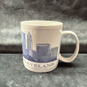 2007 Cleveland Starbucks Large Skyline 18oz Mug New American City